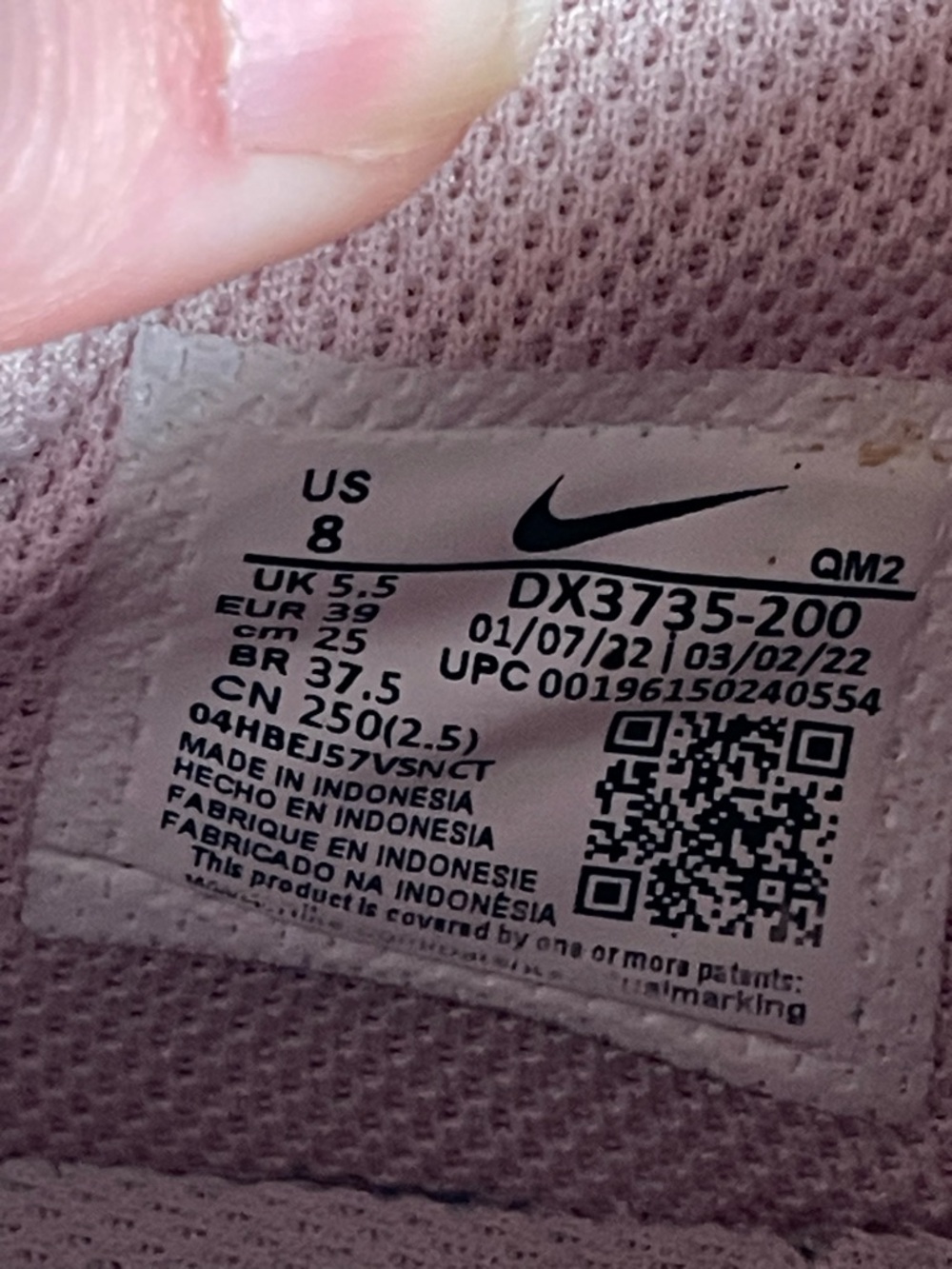 Nike Women’s Beige Canvas Sneakers with Light Pink Lining - Picture 3 of 4